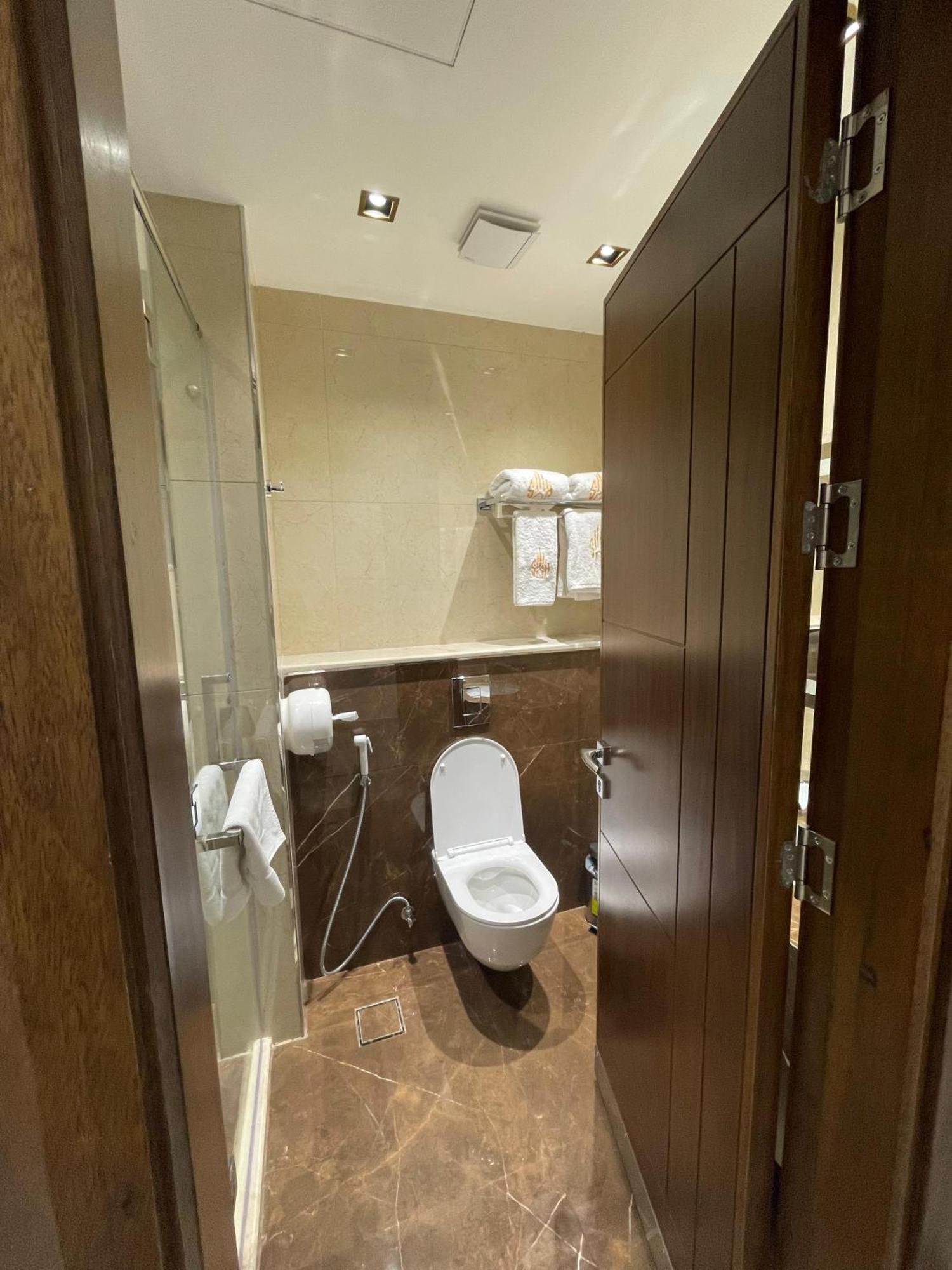 Soho Midtown Hotel Ash Shumaysani ภายนอก รูปภาพ