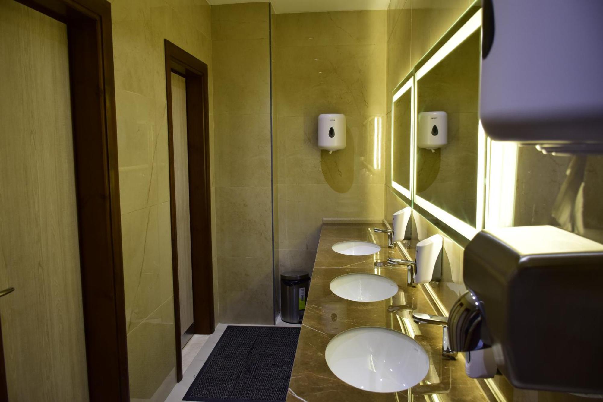 Soho Midtown Hotel Ash Shumaysani ภายนอก รูปภาพ